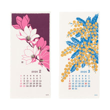 Laden Sie das Bild in den Galerie-Viewer, MIDORI - Echizen Washi Wall Calendar 2026 - Blumen