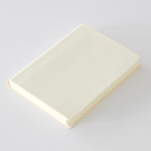 Load image into Gallery viewer, MIDORI - MD Notebook Diary - A5 - 1 Day 1 Page 2026