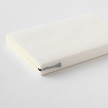 Laden Sie das Bild in den Galerie-Viewer, MIDORI - MD Notizbuch - A7 Kariert