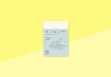 Laden Sie das Bild in den Galerie-Viewer, MIDORI - MD Notizbuch - A7 Kariert