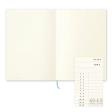 Load image into Gallery viewer, MIDORI - MD Notebook Journal - A5 Dot Grid