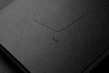 Load image into Gallery viewer, PAPIERNICZENI - Monolit Planner - Black