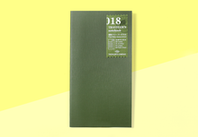 Laden Sie das Bild in den Galerie-Viewer, TRAVELER'S COMPANY – Traveler's Notebook Regular - Refill 018 - Wochenkalender