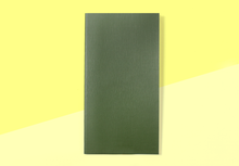 Laden Sie das Bild in den Galerie-Viewer, TRAVELER'S COMPANY – Traveler's Notebook Regular - Refill 018 - Wochenkalender