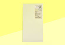 Laden Sie das Bild in den Galerie-Viewer, TRAVELER'S COMPANY – Traveler's Notebook Regular - Refill 017 - Monatskalender