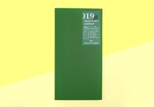 Laden Sie das Bild in den Galerie-Viewer, TRAVELER'S COMPANY – Traveler's Notebook Regular - Refill 019 - Wochenkalender mit Memo