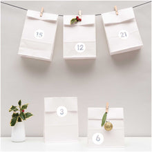 Load image into Gallery viewer, PAPER POETRY - Advent Calendar Set - White
