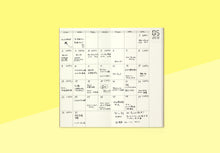 Laden Sie das Bild in den Galerie-Viewer, TRAVELER'S COMPANY – Traveler's Notebook Regular - Refill 017 - Monatskalender
