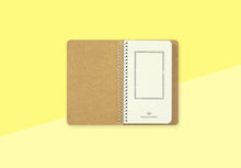 Laden Sie das Bild in den Galerie-Viewer, TRAVELER'S COMPANY - Spiral Ring Notebook - A6 Slim DW Kraft