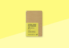 Laden Sie das Bild in den Galerie-Viewer, TRAVELER'S COMPANY - Spiralring Notizbuch - A6 Slim Papiertasche