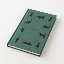 Load image into Gallery viewer, MIDORI - Book Style Diary 2027 - B6 Variant Cat - Green