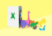 Laden Sie das Bild in den Galerie-Viewer, INKYEONG &amp; SUNKYUNGN KIM - Zoo in my hand