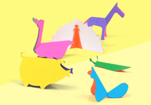 Laden Sie das Bild in den Galerie-Viewer, INKYEONG &amp; SUNKYUNGN KIM - Zoo in my hand