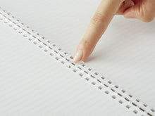 Laden Sie das Bild in den Galerie-Viewer, KOKUYO - Softring A5 - Beige - Liniert