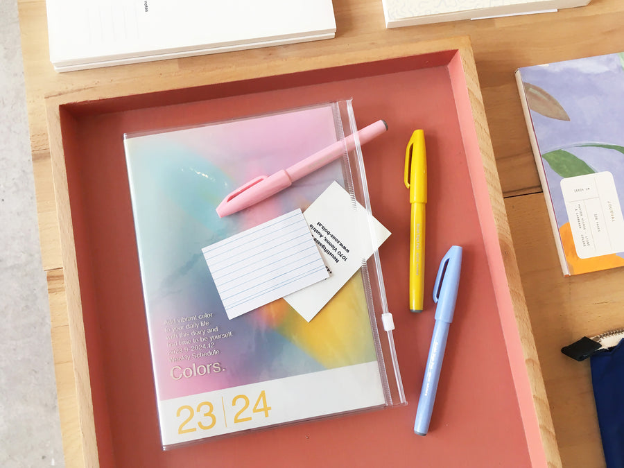MARK'S - A5 Diary 2023/2024 - Gradient - Pink