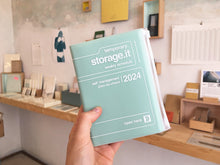 Load image into Gallery viewer, MARK&#39;S - A6 Diary 2023/2024 - Storage.it - Mint