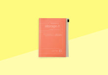 Laden Sie das Bild in den Galerie-Viewer, MARK&#39;S - A6 Kalender 2023/2024 - Storage.it - Orange