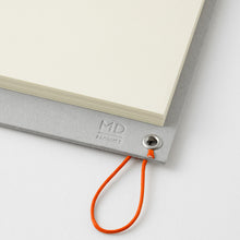 Load image into Gallery viewer, MD PRODUCT - MD Desk Calendar Weekly 2027