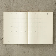 Laden Sie das Bild in den Galerie-Viewer, MIDORI - MD Notizbuch Kalender - A4 Thin 2024