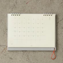 Laden Sie das Bild in den Galerie-Viewer, MIDORI - MD Tischkalender 2026