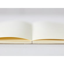 Laden Sie das Bild in den Galerie-Viewer, MIDORI - MD Notizbuch Kalender - A6 2025