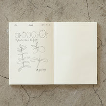 Laden Sie das Bild in den Galerie-Viewer, MIDORI - MD Notizbuch Journal - A5 Rahmen