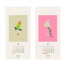 Laden Sie das Bild in den Galerie-Viewer, MIDORI - Echizen Washi Wall Calendar S 2027 - Tiere