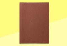 Laden Sie das Bild in den Galerie-Viewer, MISHMASH - Naked Notizbuch - A4 Ziegelrot - Blank