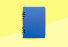 Laden Sie das Bild in den Galerie-Viewer, PAPELOTE - Softblok A6 - blau