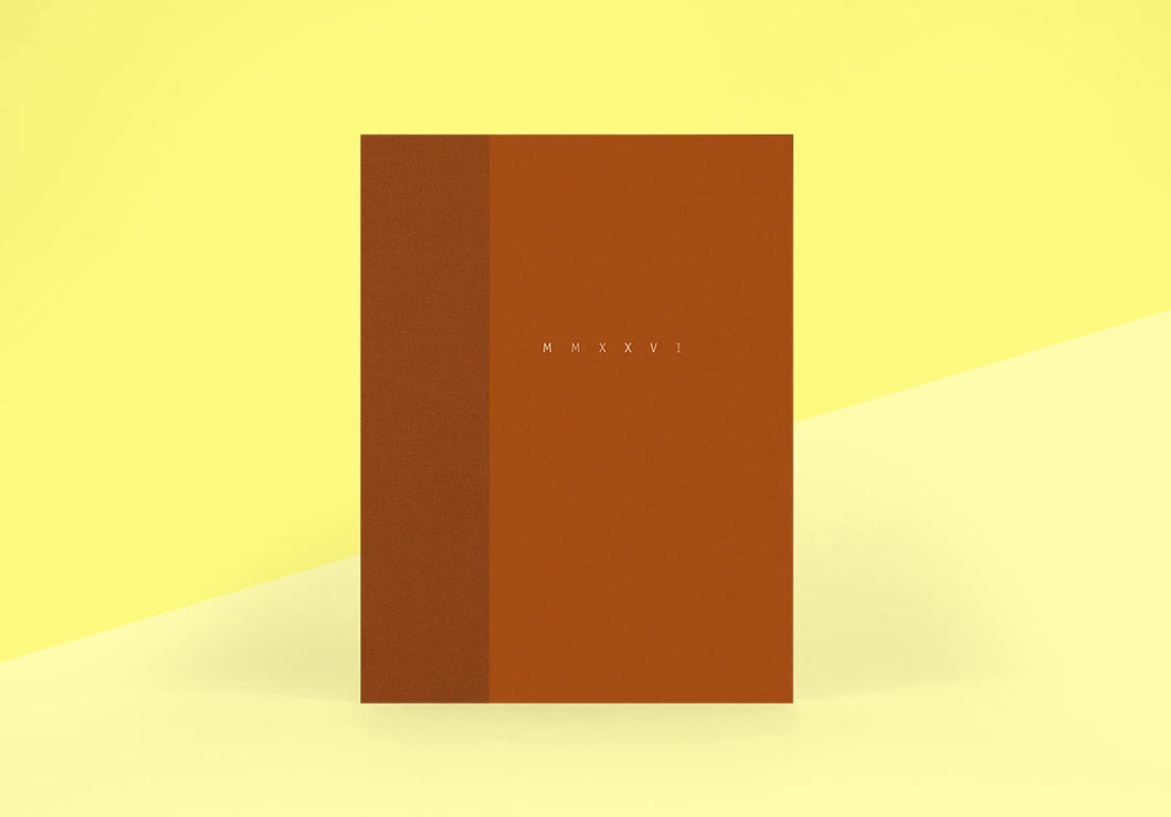 PAPERNICZENI – Klassischer MMXXVI-Kalender – Kürbis