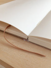 Load image into Gallery viewer, PAPIERNICZENI - Klasyk Notebook - Lilac