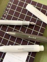 Load image into Gallery viewer, KAWECO - LUNAR SPORT - Mechanical Pencil 0.7 mm - Light Green