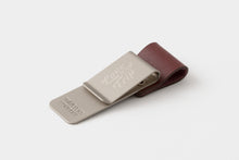 Load image into Gallery viewer, TRAVELER&#39;S COMPANY – LOVE AND TRIP - Pen Holder