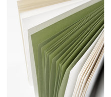 Laden Sie das Bild in den Galerie-Viewer, TROLLS PAPER - Caprice Note - Hellblau