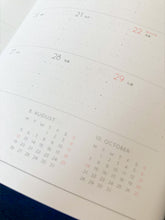 Laden Sie das Bild in den Galerie-Viewer, HIGHTIDE - NÄHE - NÄHE - Diary 2024 - B6 Gelb