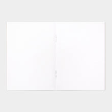 Laden Sie das Bild in den Galerie-Viewer, TRAVELER&#39;S FACTORY - Traveler&#39;s Notebook Passport - Refill - ST White
