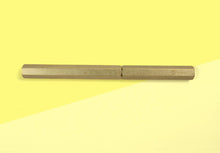 Laden Sie das Bild in den Galerie-Viewer, YSTUDIO - Classic Revolve - Rollerball-Stift - Messing