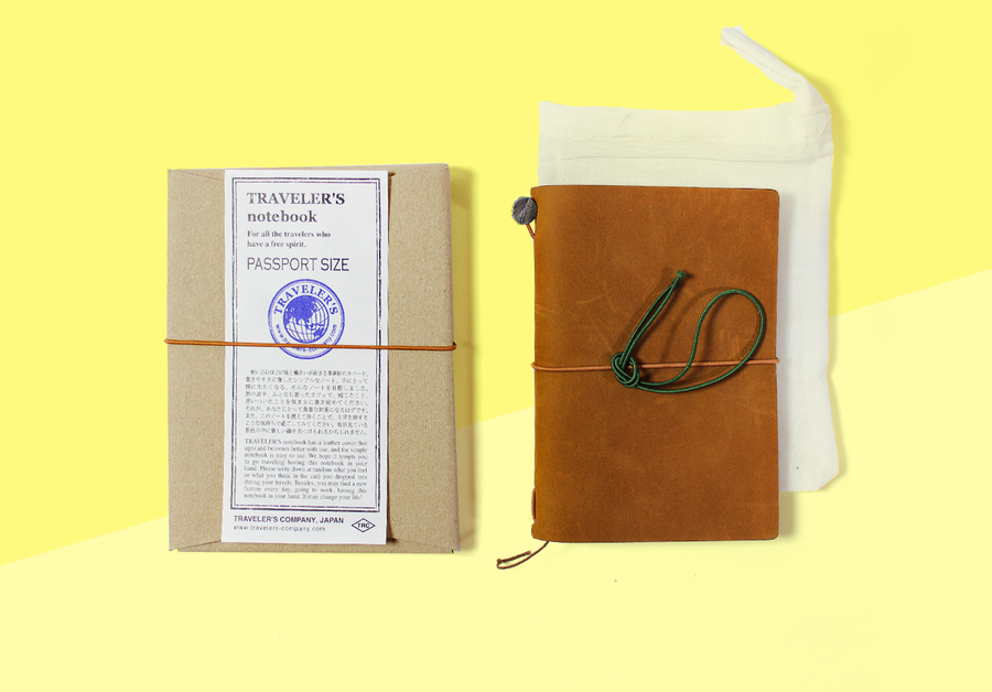 TRAVELER'S COMPANY - Traveler's Notebook Passport - Camel