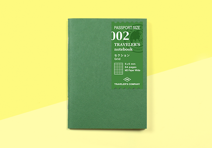 TRAVELER'S COMPANY – Traveler's Notebook Passport - 002 Grid Notebook