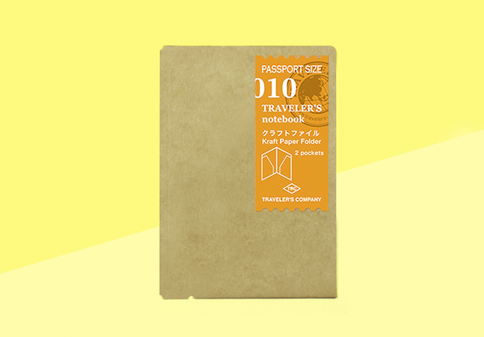TRAVELER'S COMPANY – Traveler's Notebook Passport - 010 Kraft Paper Folder