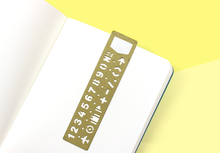 Load image into Gallery viewer, TRAVELER&#39;S NOTEBOOK – Brass Bookmark Template Numbers