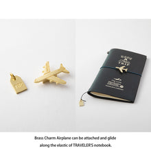 Laden Sie das Bild in den Galerie-Viewer, TRAVELER&#39;S COMPANY - Traveler&#39;s Notebook - Limited Set Airline