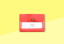Laden Sie das Bild in den Galerie-Viewer, HIGHTIDE - NÄHE - Etui / Hülle - A7 Rot