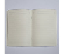 Laden Sie das Bild in den Galerie-Viewer, SEASON PAPER COLLECTION - Notizbuch - Nacre