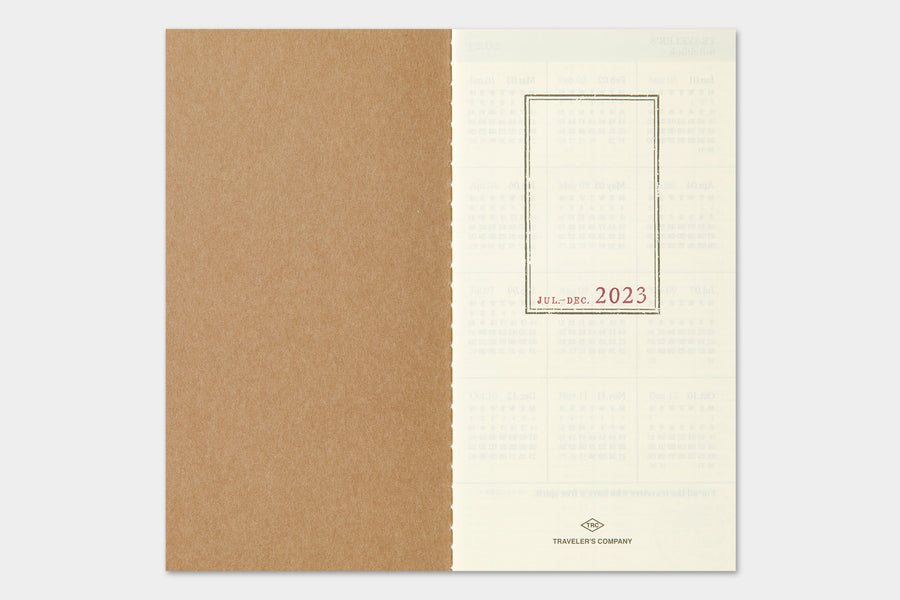 TRAVELER'S COMPANY - Traveler's Notebook Regular - 2023 Wochenplaner + Memo - 2. Hälfte