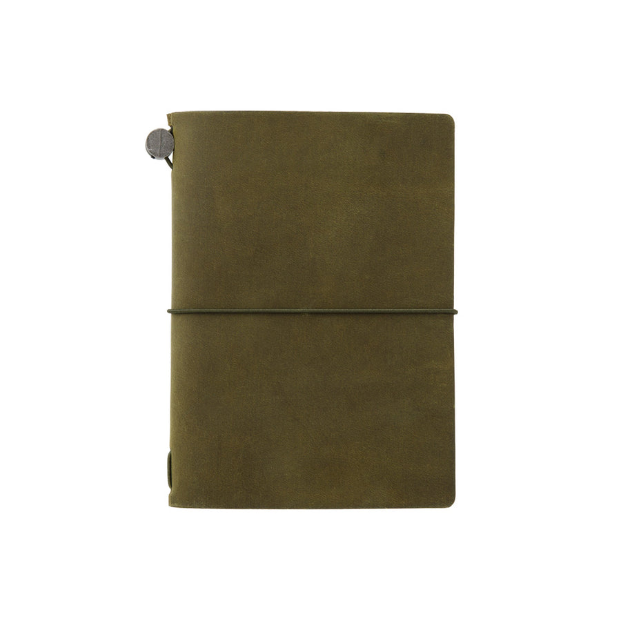 TRAVELER'S COMPANY - Traveler's Notebook Passport - Olivgrün