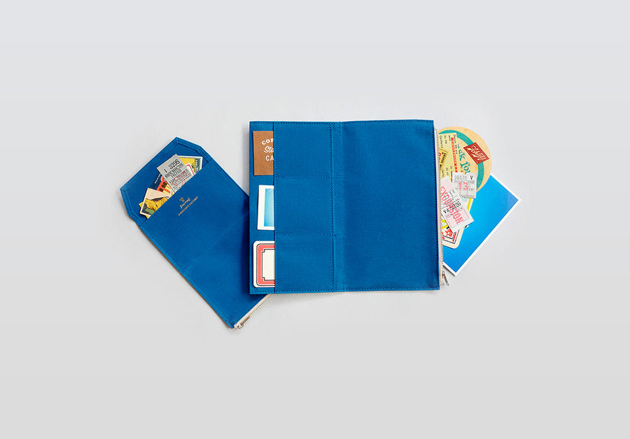 TRAVELER'S FACTORY - Paper Cloth Zipper Passport size - Blue