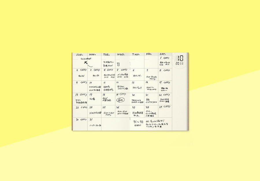 TRAVELER'S COMPANY – Traveler's Notebook Passport - Refill 006 - Monatskalender