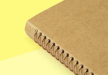 Laden Sie das Bild in den Galerie-Viewer, TRAVELER&#39;S COMPANY - Spiral Ring Notebook - A5 Slim DW Kraft